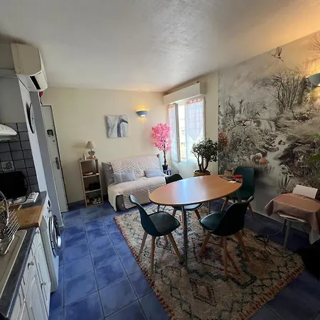 Le T2 Bord De Appartamento